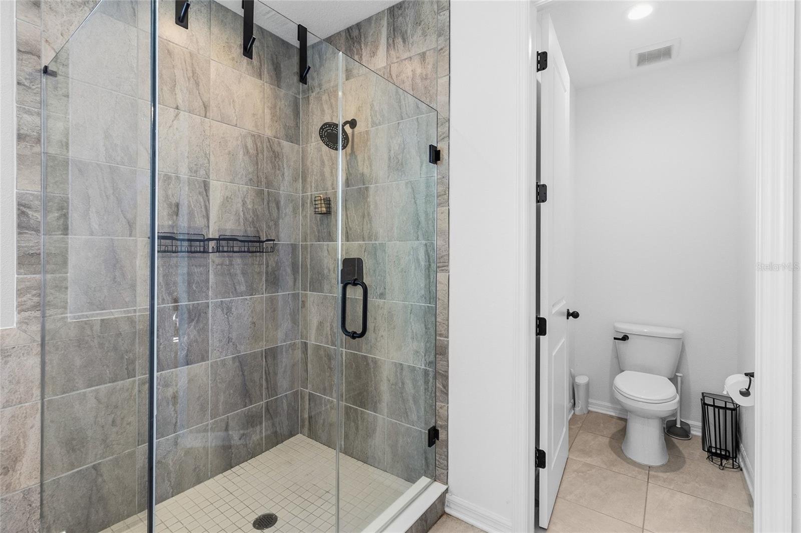 Image 26 of 67 For 11124 Moonsail Drive