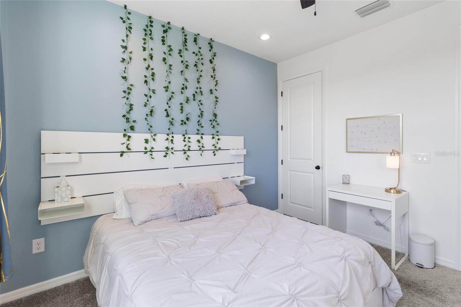 Image 35 of 67 For 11124 Moonsail Drive