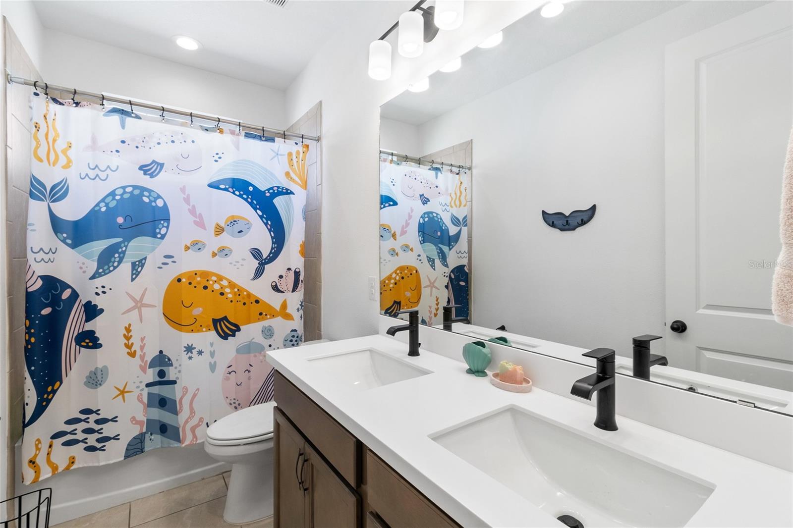 Image 52 of 67 For 11124 Moonsail Drive