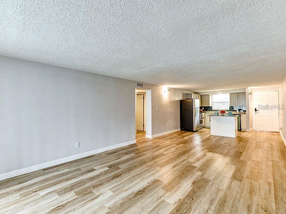 Image 6 of 25 For 9919 Aquarius Drive 1