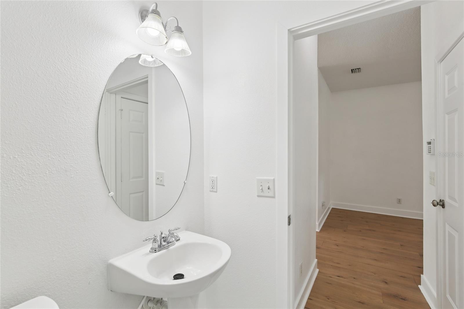 Image 33 of 41 For 9225 Stone River Place