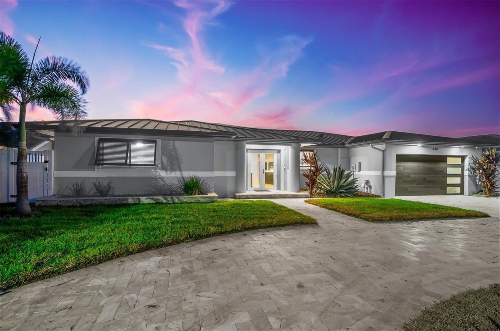 Listing photo id 0 for 330 Leeward Island