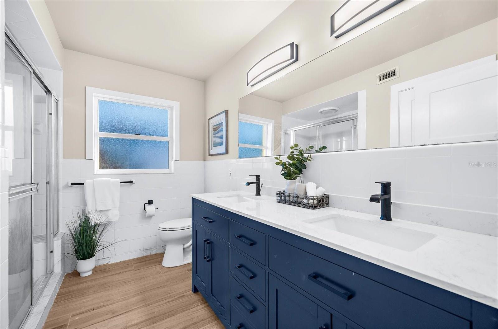 Listing photo id 34 for 330 Leeward Island