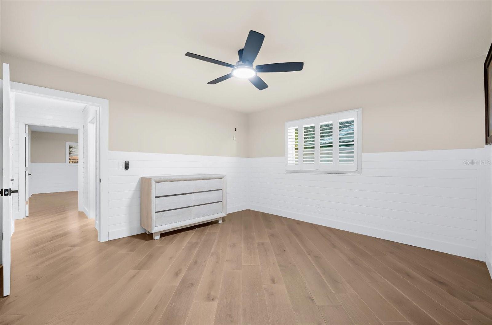 Listing photo id 36 for 330 Leeward Island