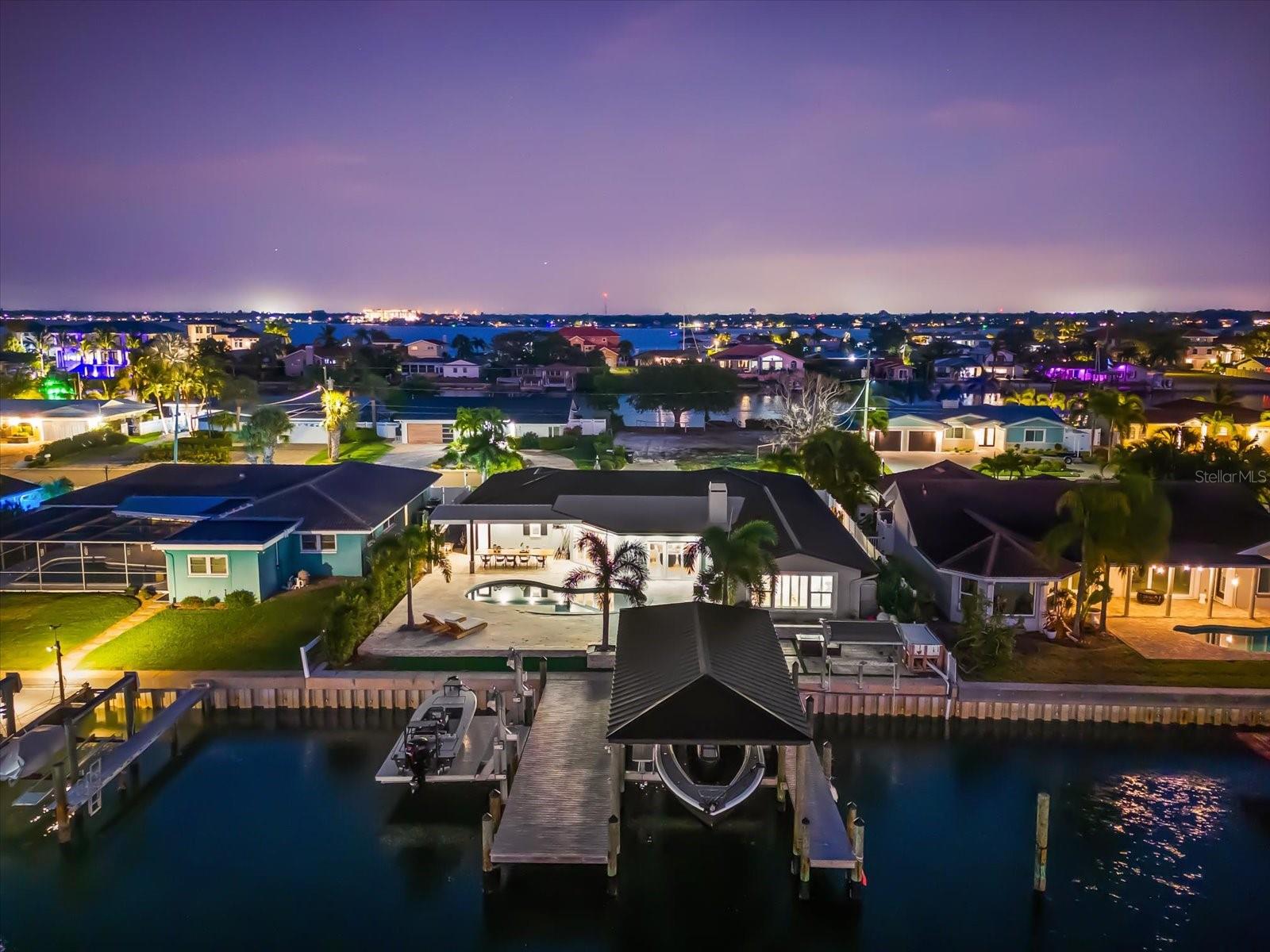 Listing photo id 61 for 330 Leeward Island