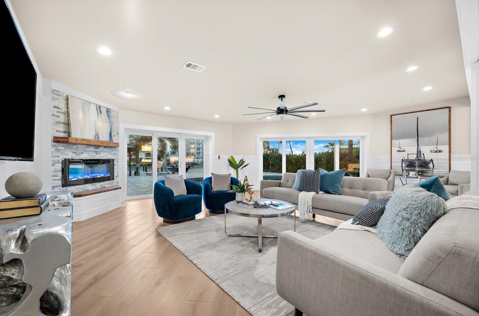 Listing photo id 7 for 330 Leeward Island