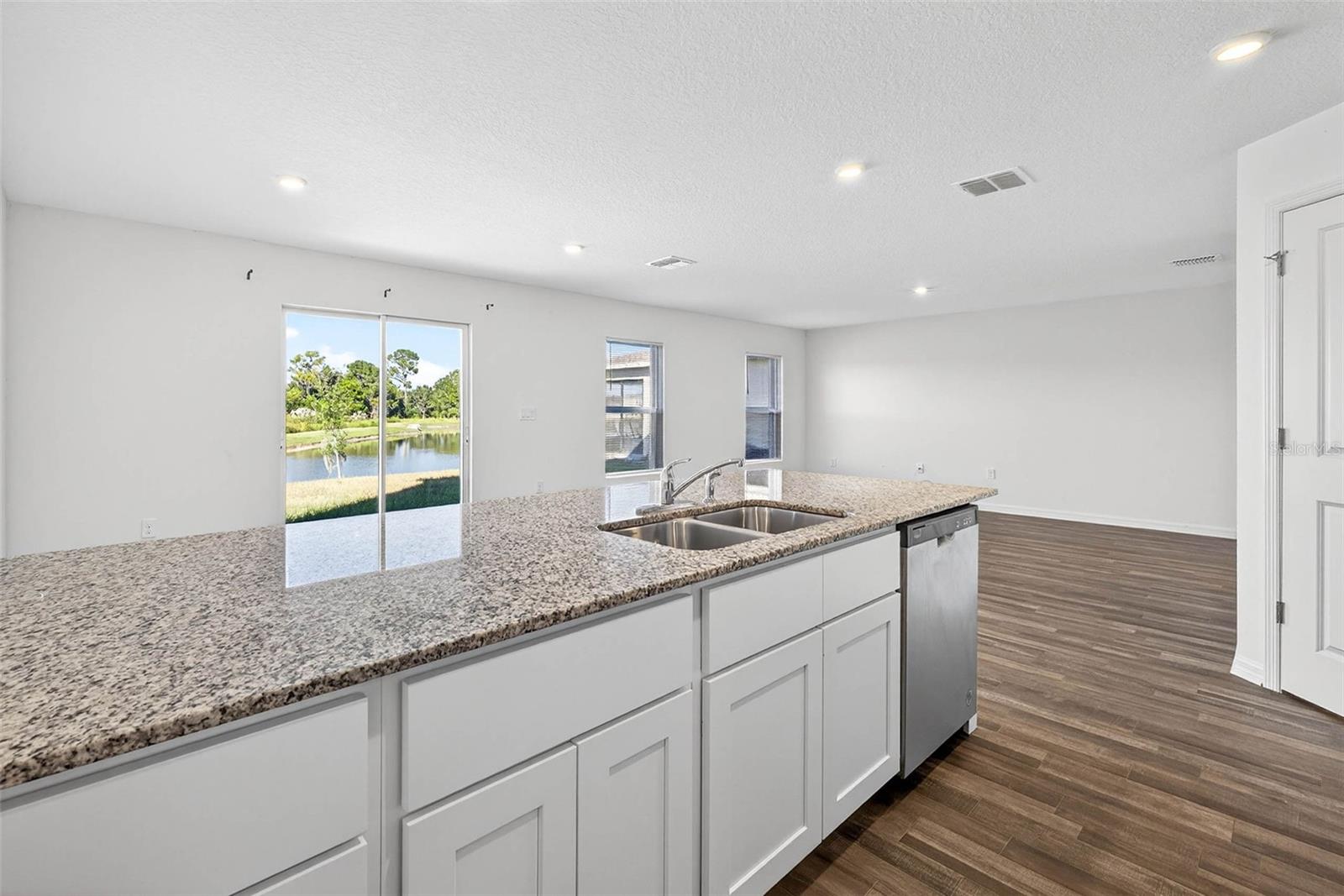 Image 20 of 57 For 1753 Eagle Hammock Boulevard