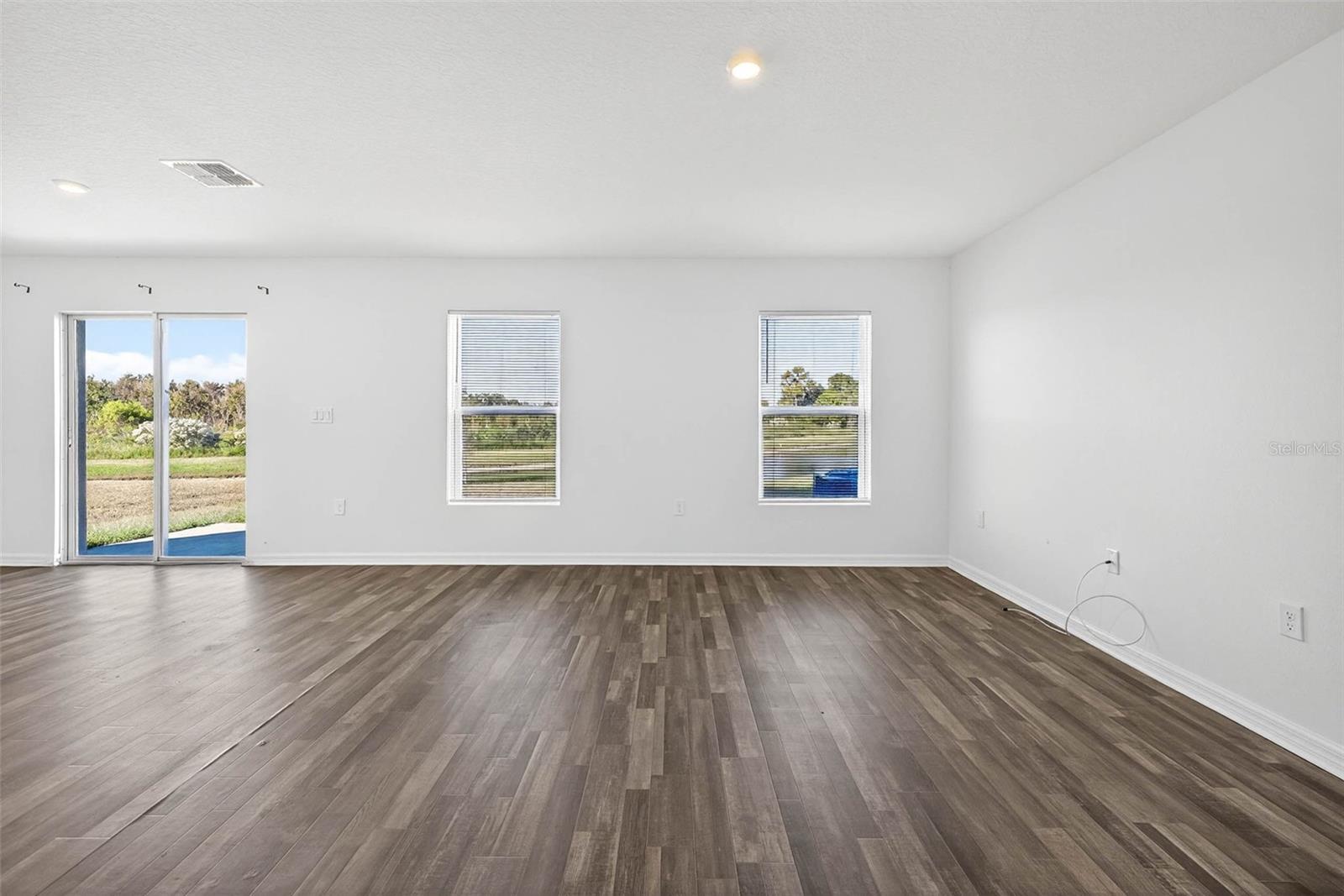 Image 9 of 57 For 1753 Eagle Hammock Boulevard