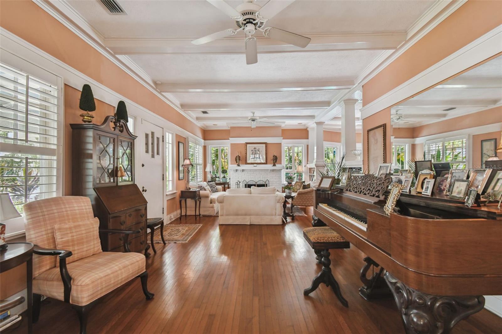 Image 13 of 52 For 1412 Nance Avenue