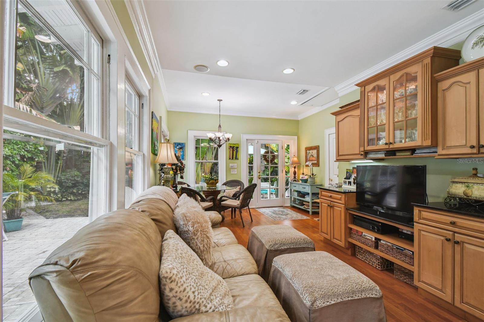 Image 25 of 52 For 1412 Nance Avenue