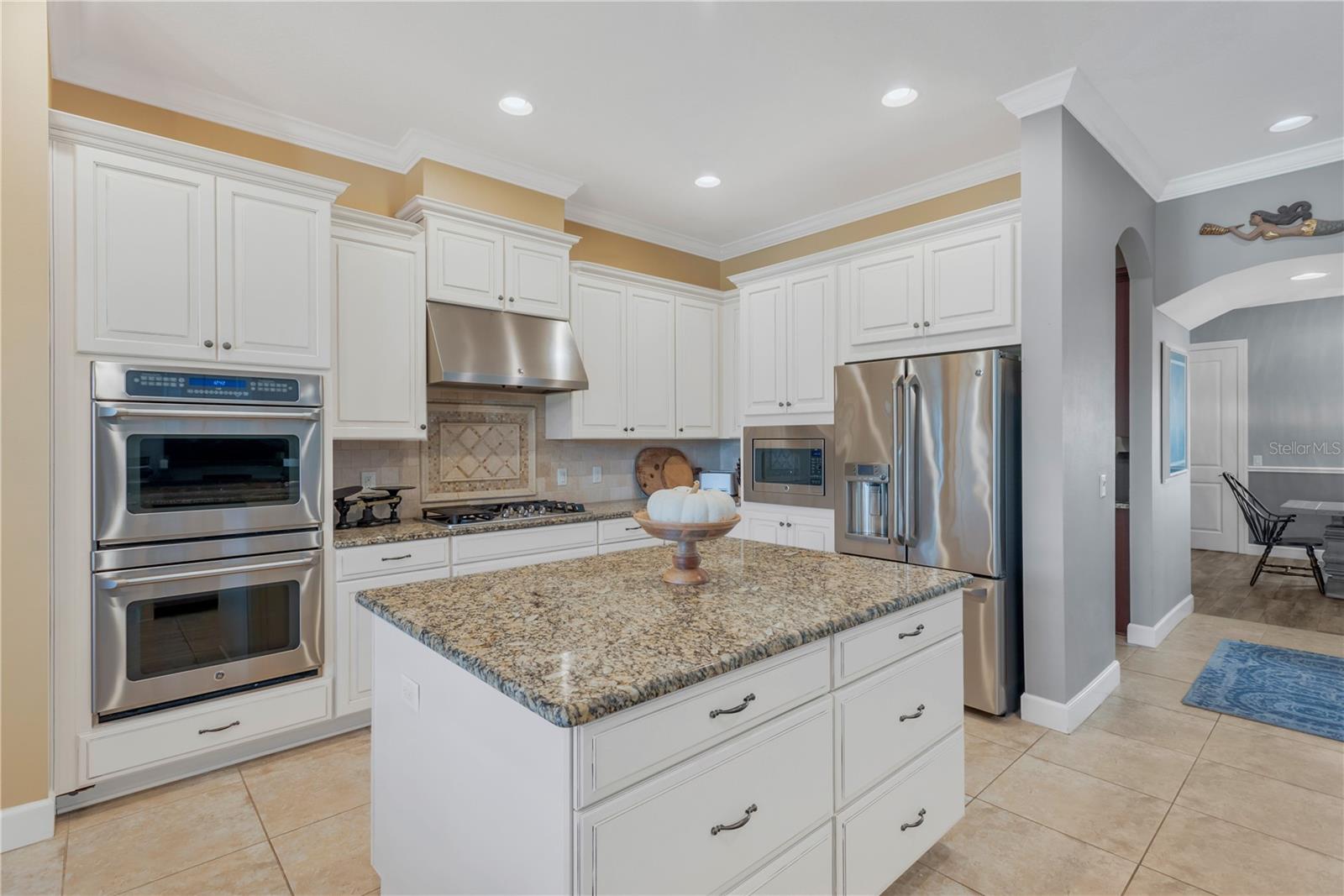 Image 11 of 51 For 9127 Tillinghast Drive