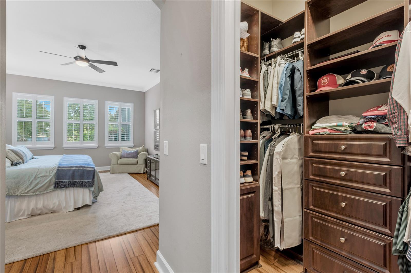 Image 18 of 51 For 9127 Tillinghast Drive