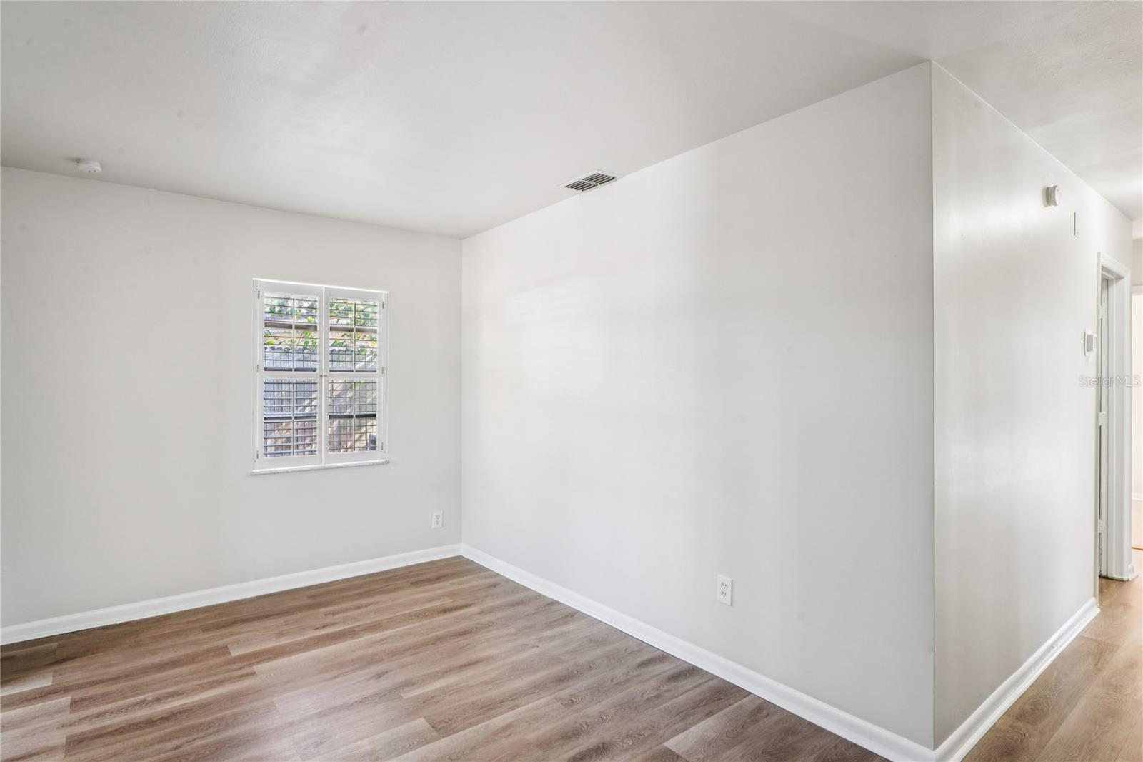 Image 4 of 25 For 7025 Ponderosa Drive