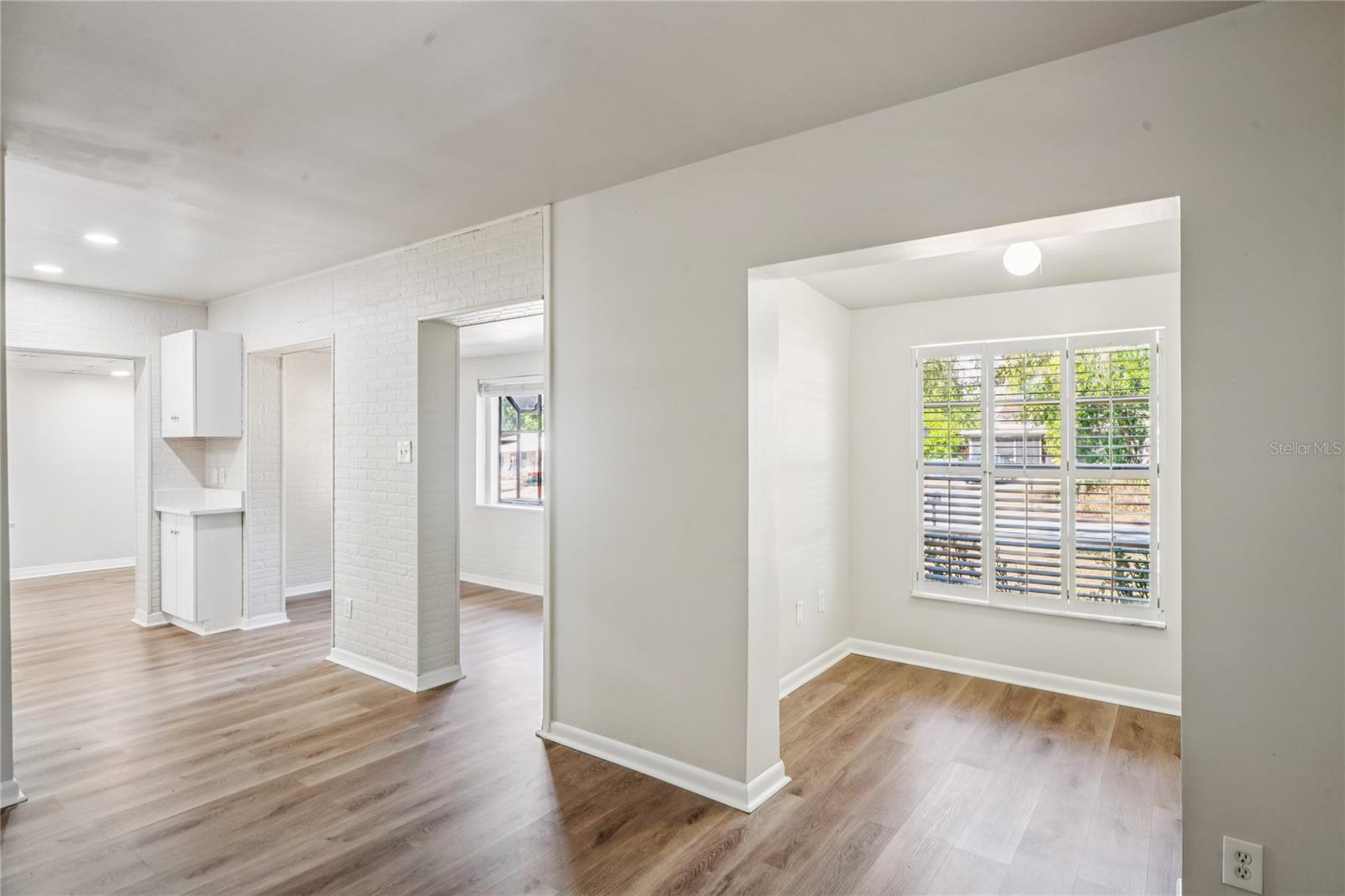 Image 5 of 25 For 7025 Ponderosa Drive