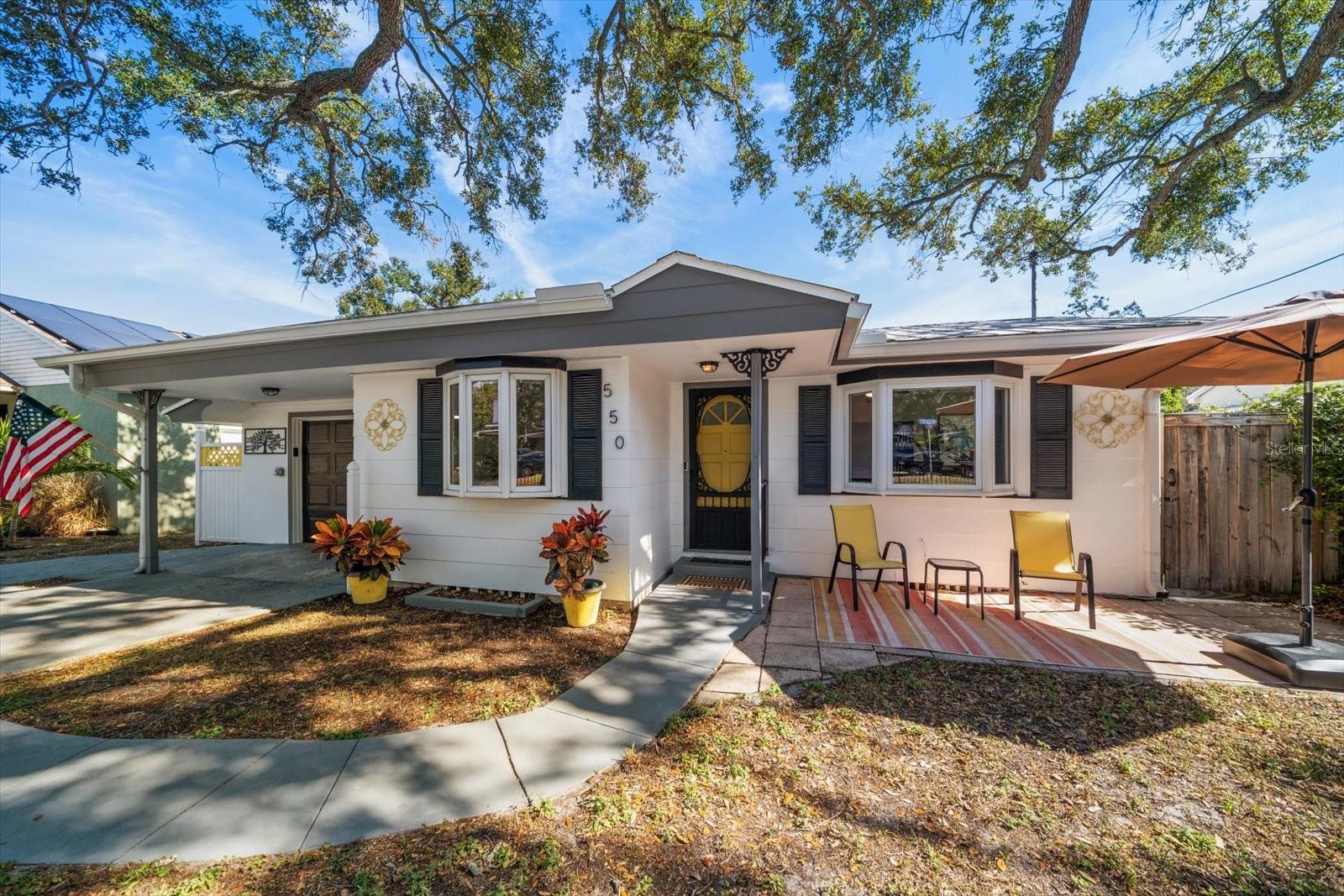 Image 2 of 40 For 550 3rd Street Sw