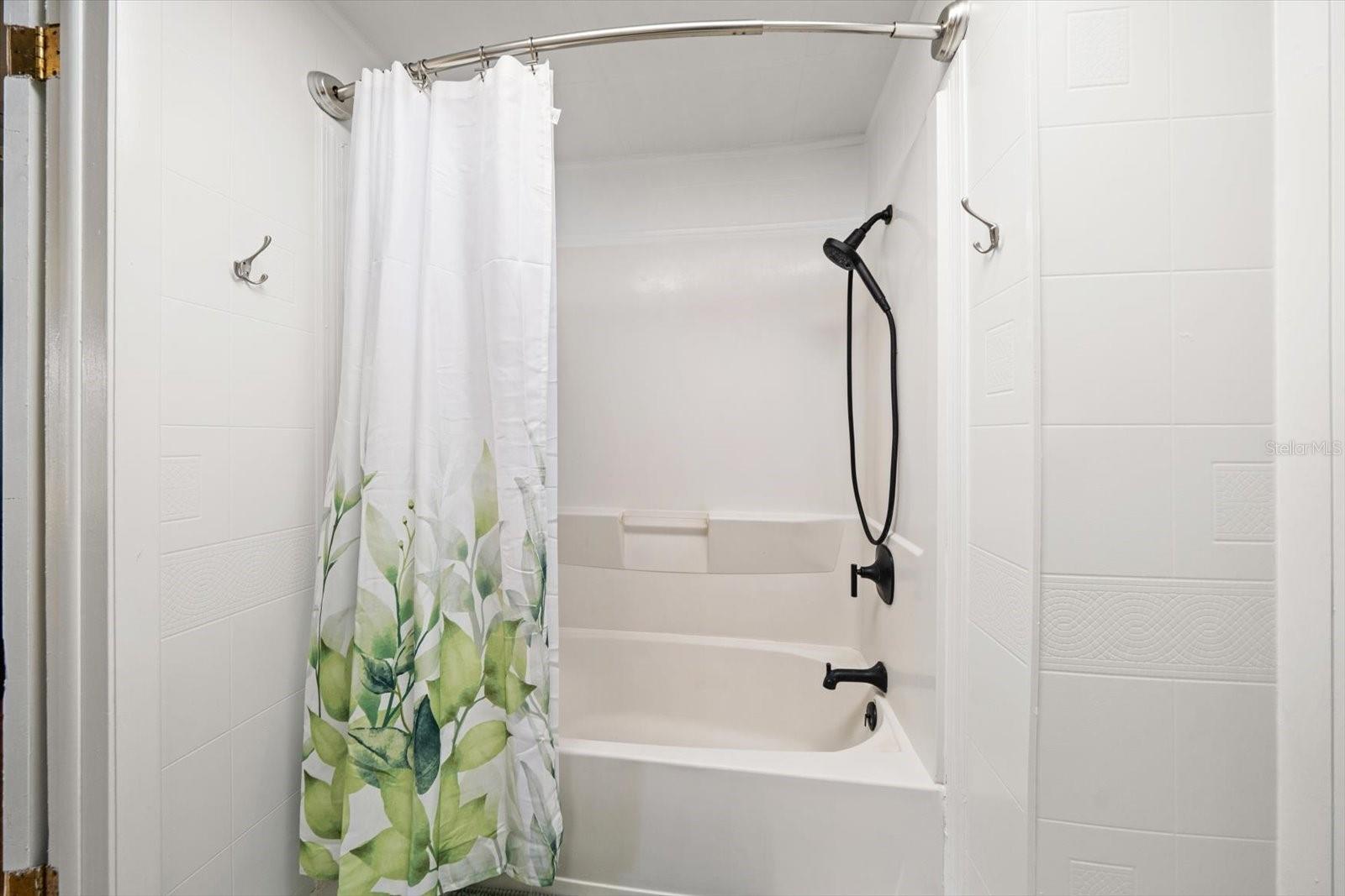 Image 20 of 40 For 550 3rd Street Sw