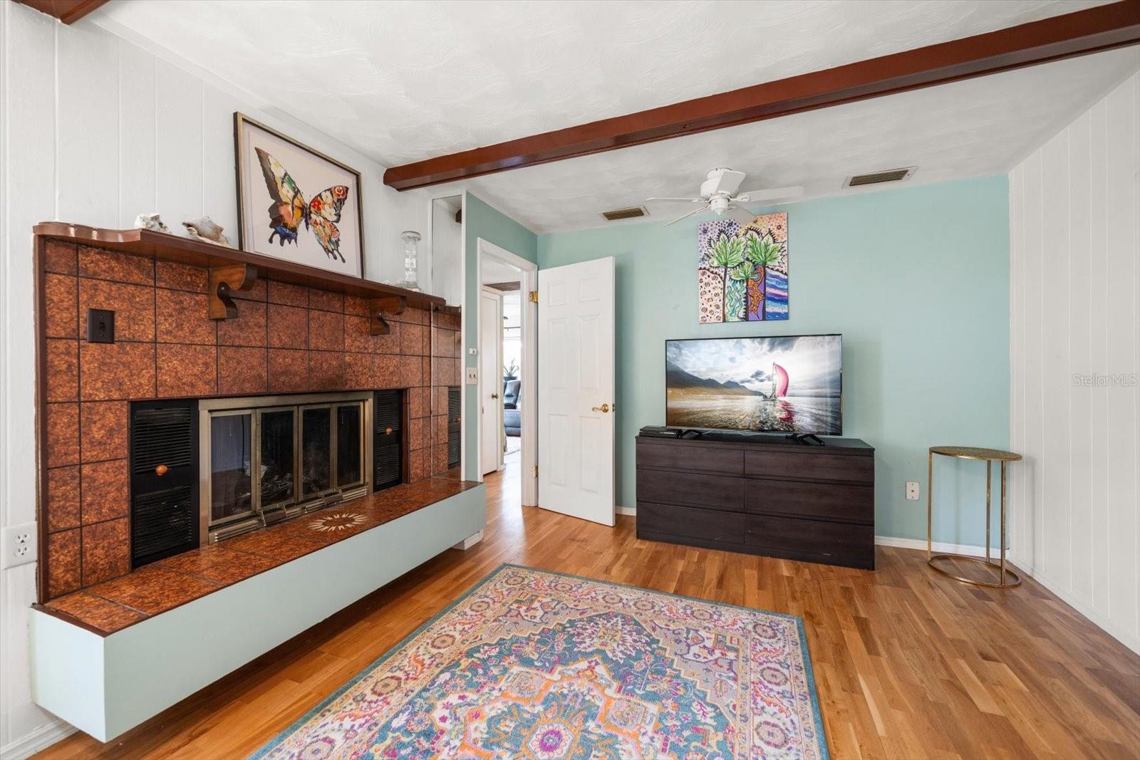 Image 21 of 40 For 550 3rd Street Sw