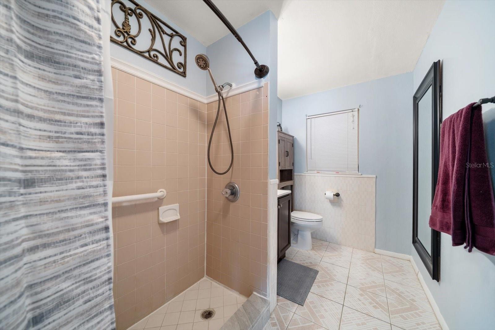 Image 27 of 40 For 550 3rd Street Sw