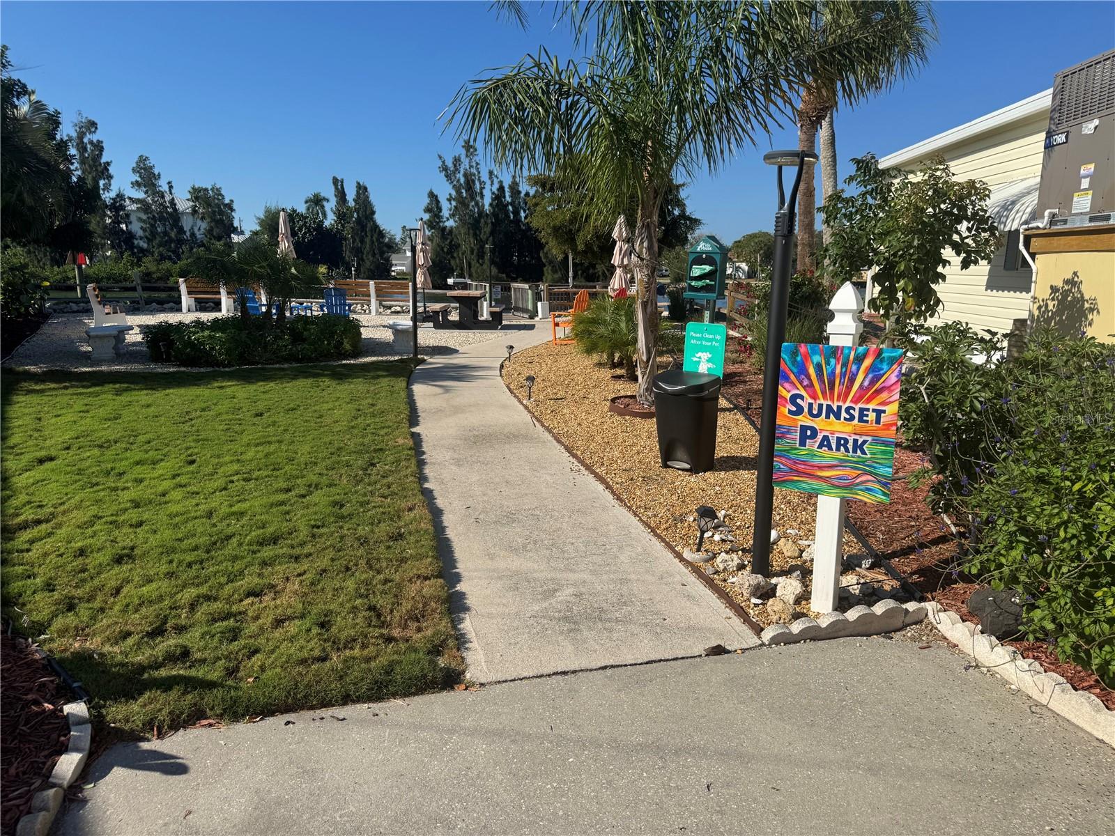 Image 20 of 35 For 61 5th Avenue