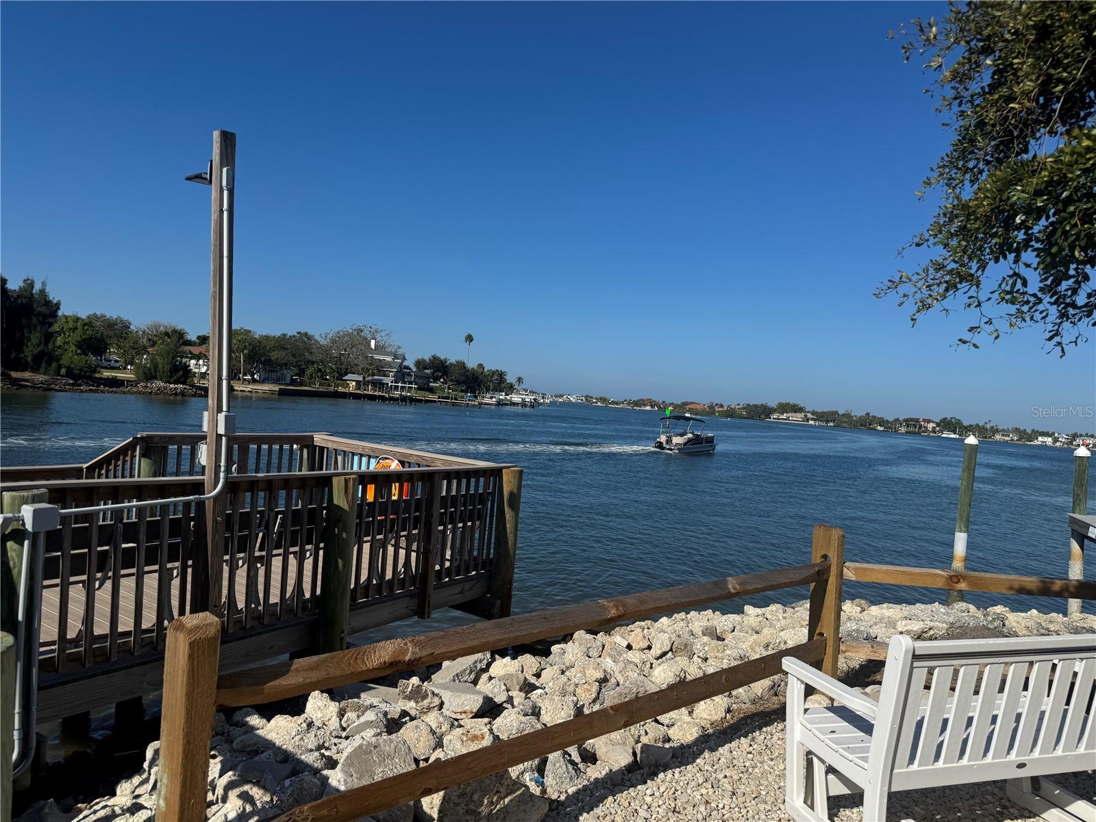 Image 22 of 35 For 61 5th Avenue