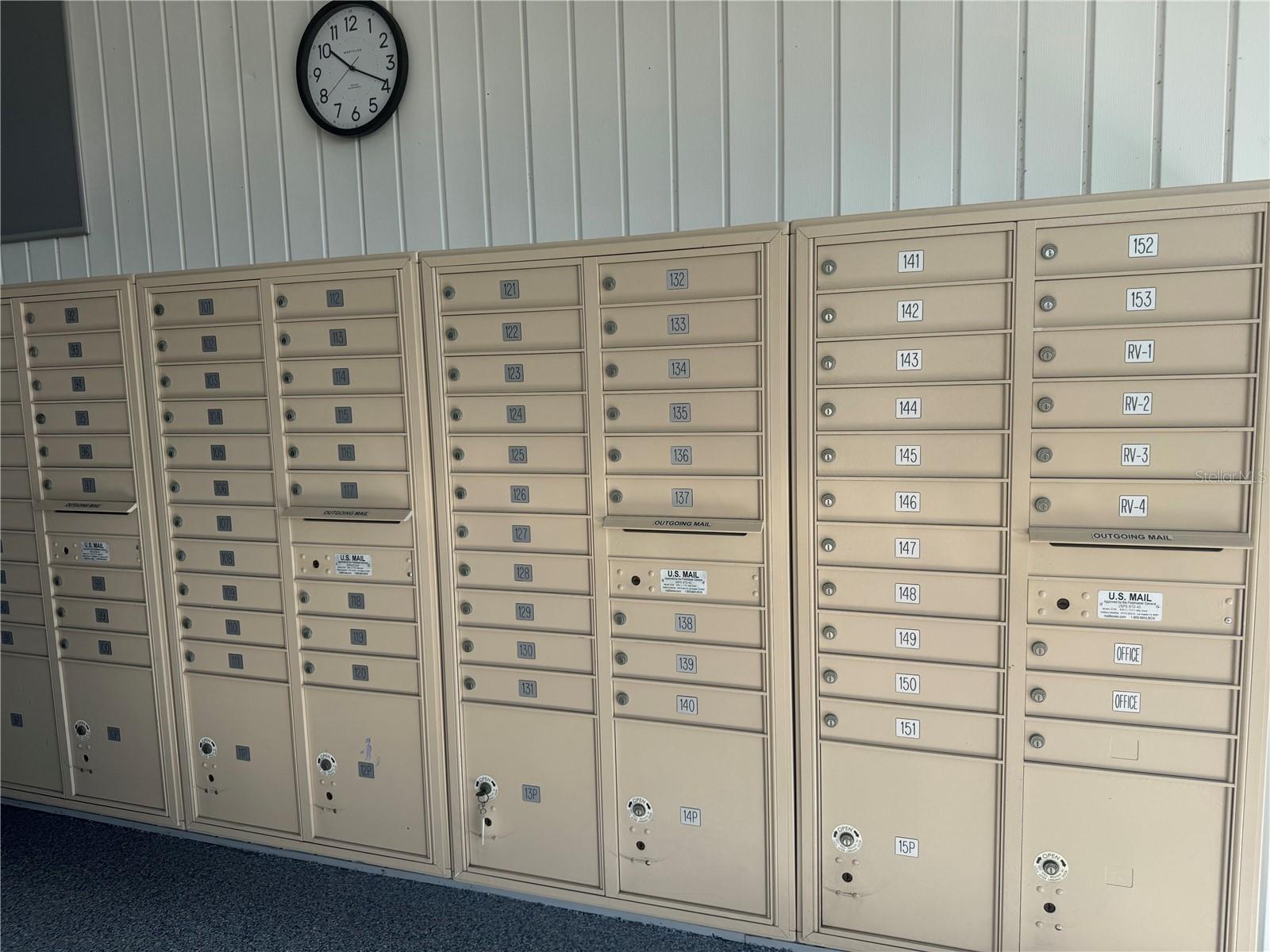 Image 27 of 35 For 61 5th Avenue