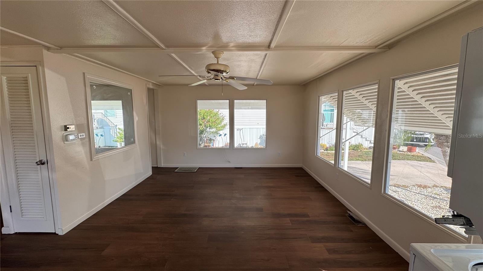 Image 5 of 35 For 61 5th Avenue