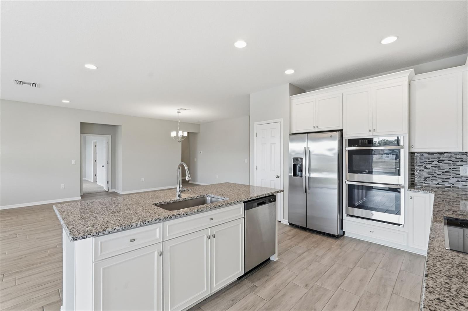 Image 13 of 40 For 17618 Cortes Creek Boulevard