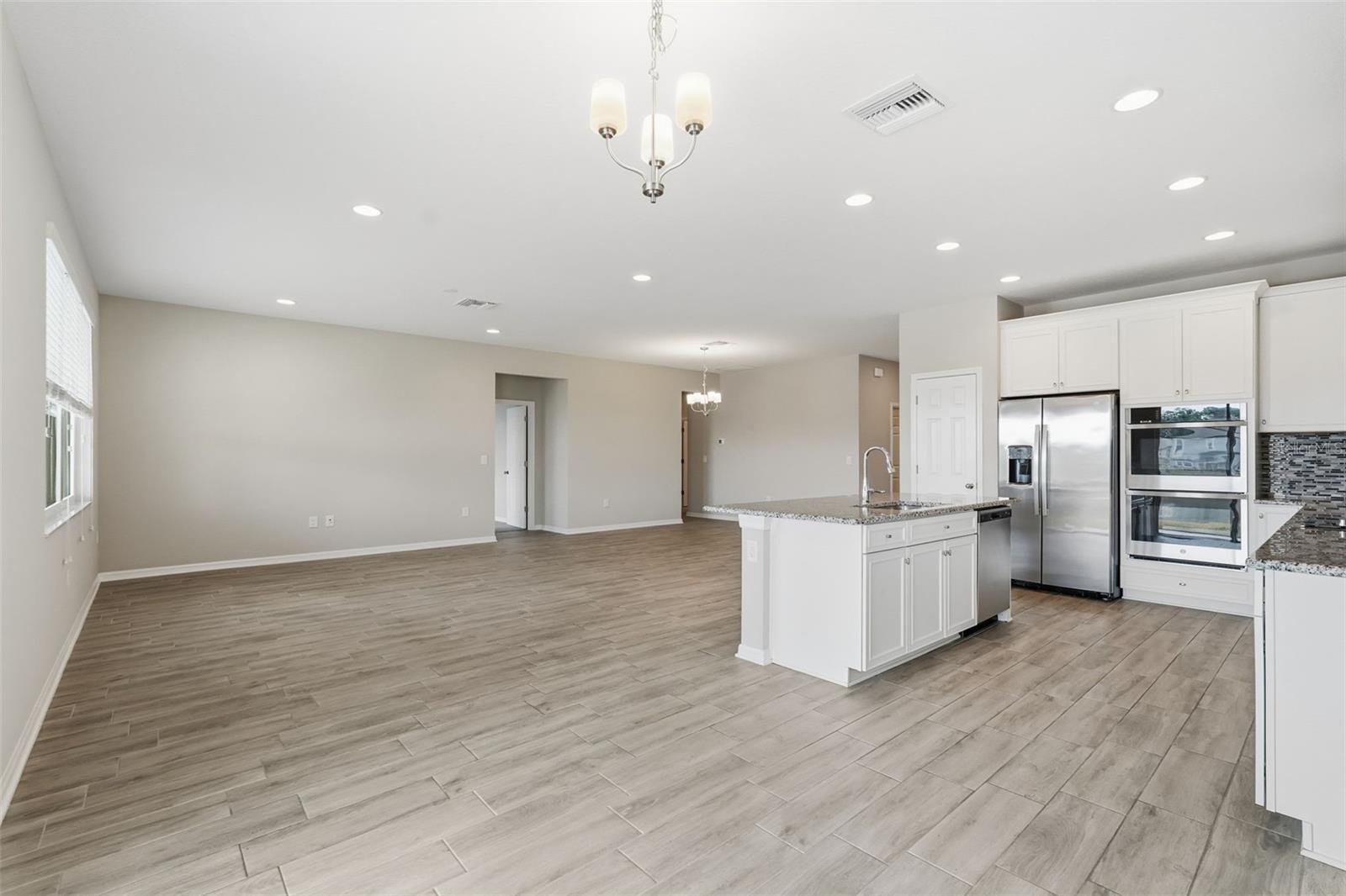 Image 14 of 40 For 17618 Cortes Creek Boulevard