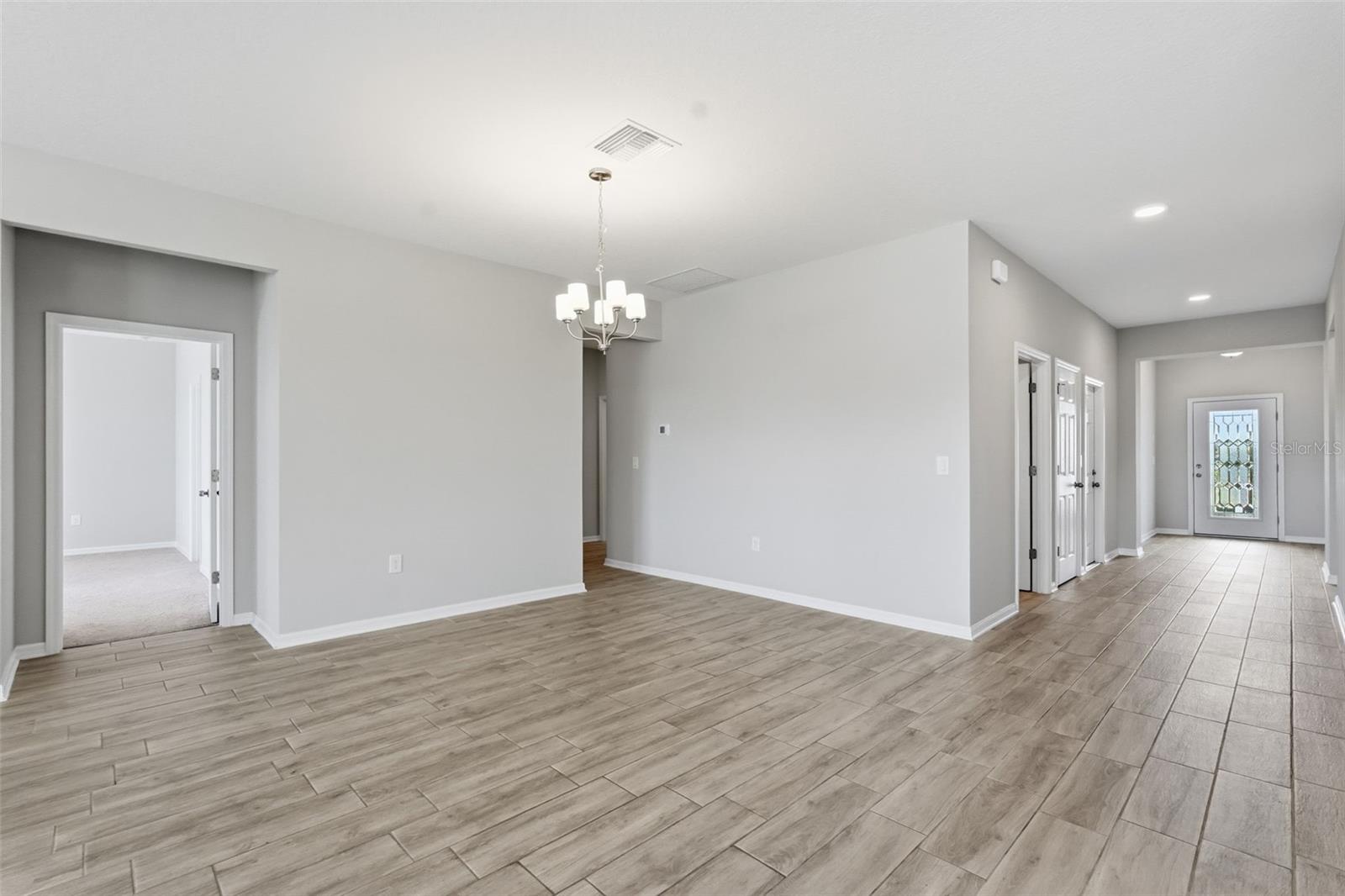 Image 18 of 40 For 17618 Cortes Creek Boulevard