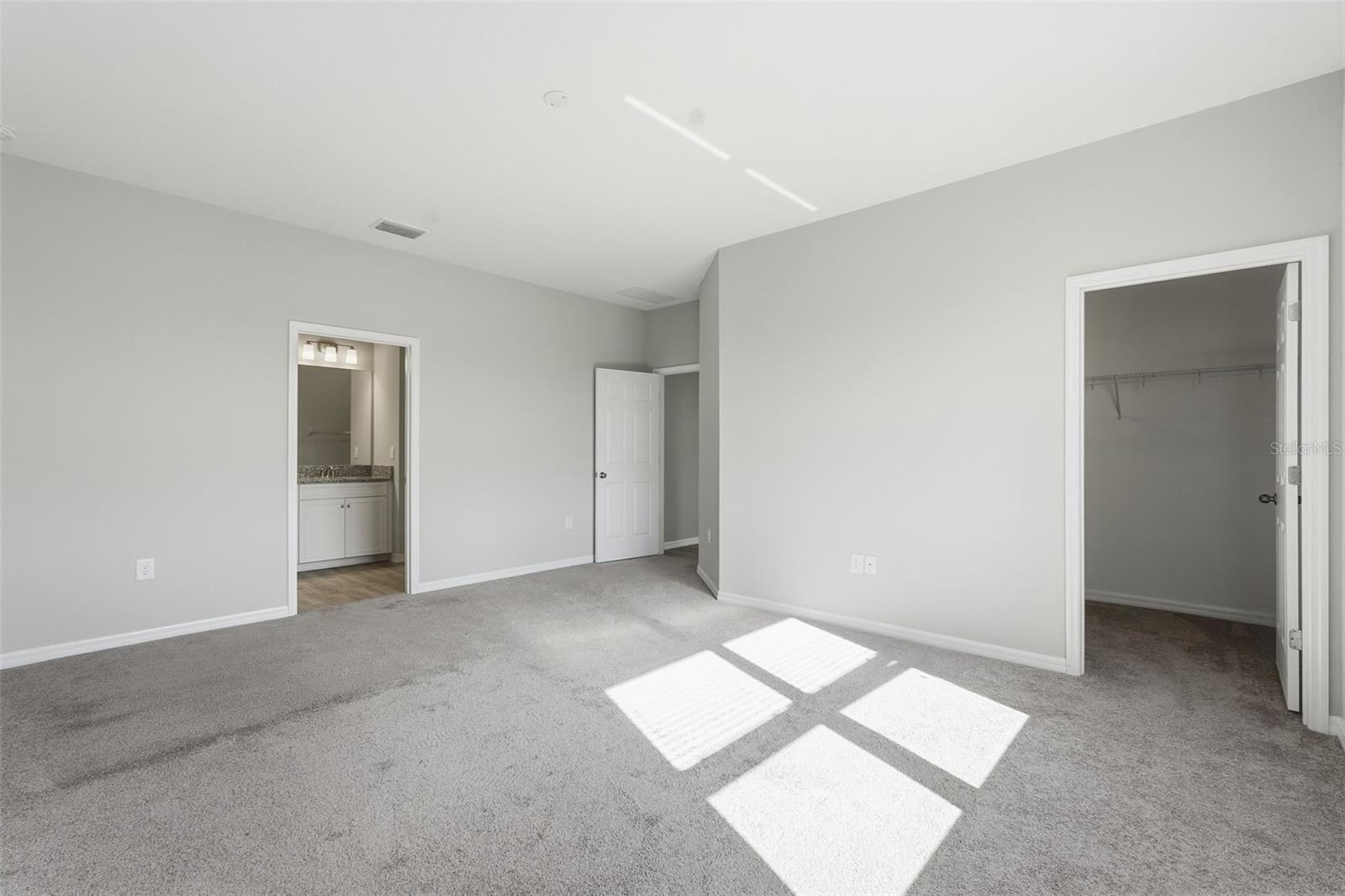 Image 23 of 40 For 17618 Cortes Creek Boulevard