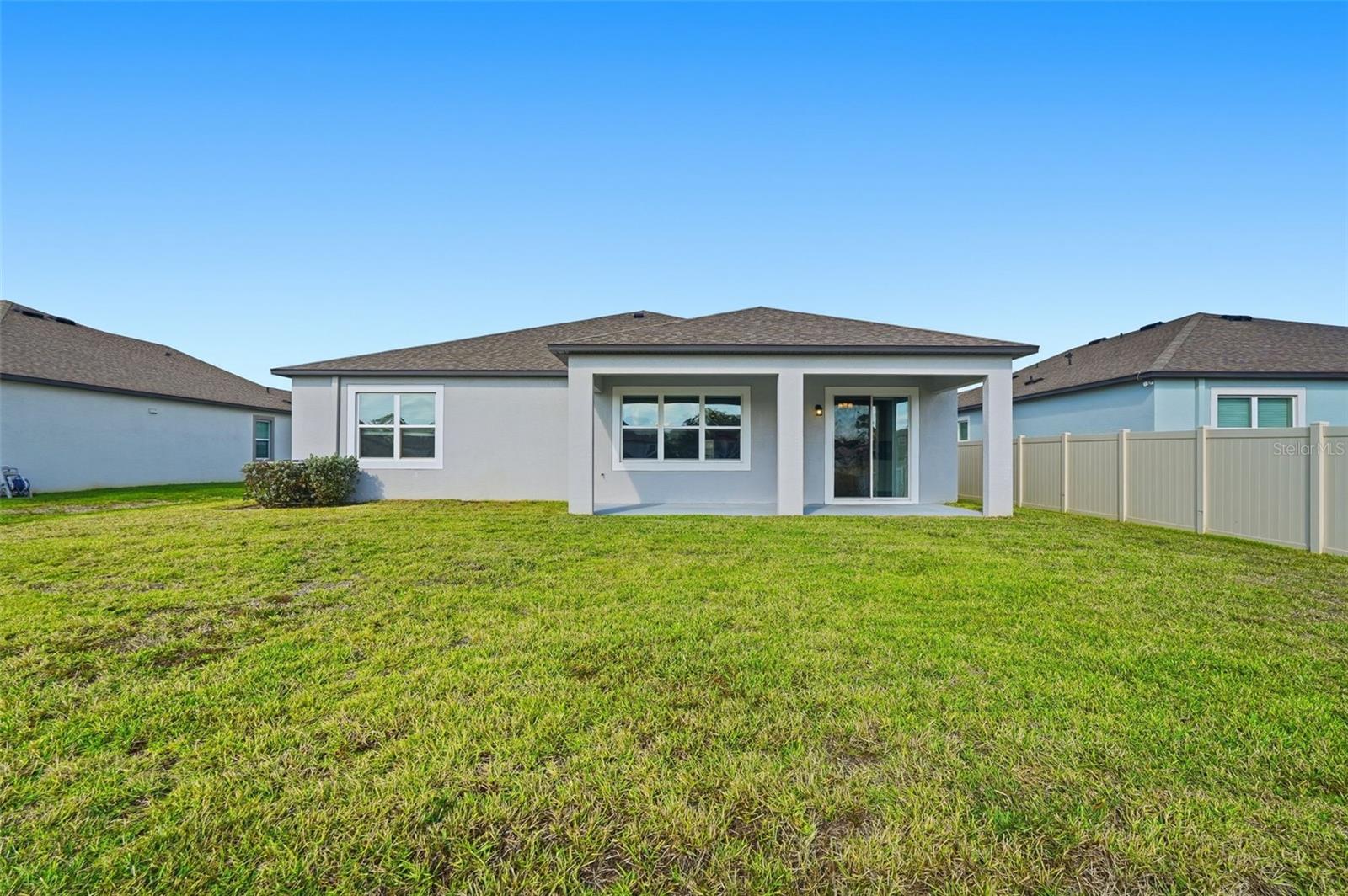 Image 33 of 40 For 17618 Cortes Creek Boulevard