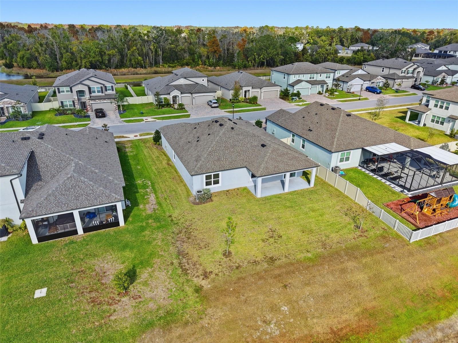 Image 37 of 40 For 17618 Cortes Creek Boulevard