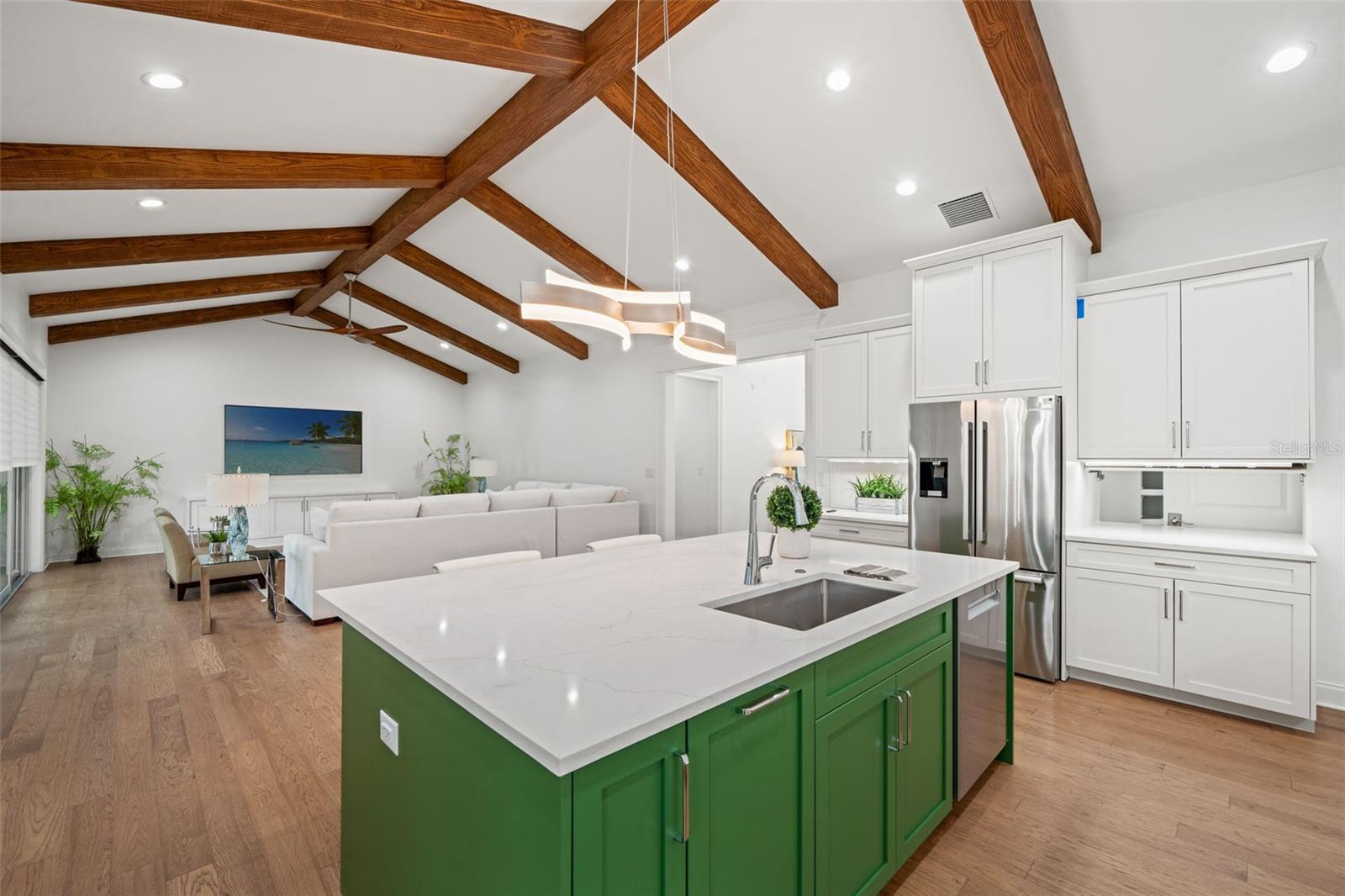 Image 19 of 62 For 4202 Woodmere Road