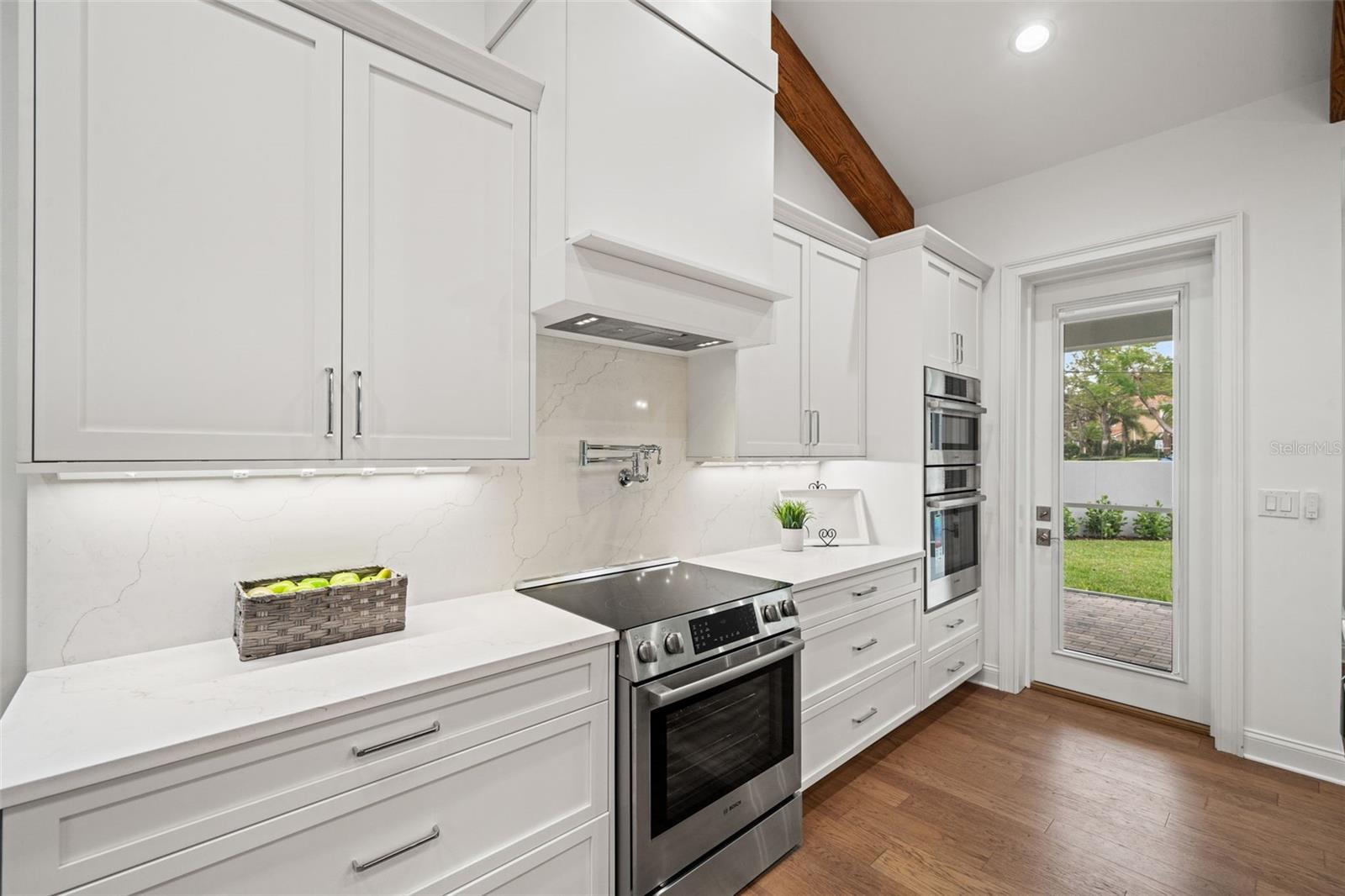 Image 22 of 62 For 4202 Woodmere Road