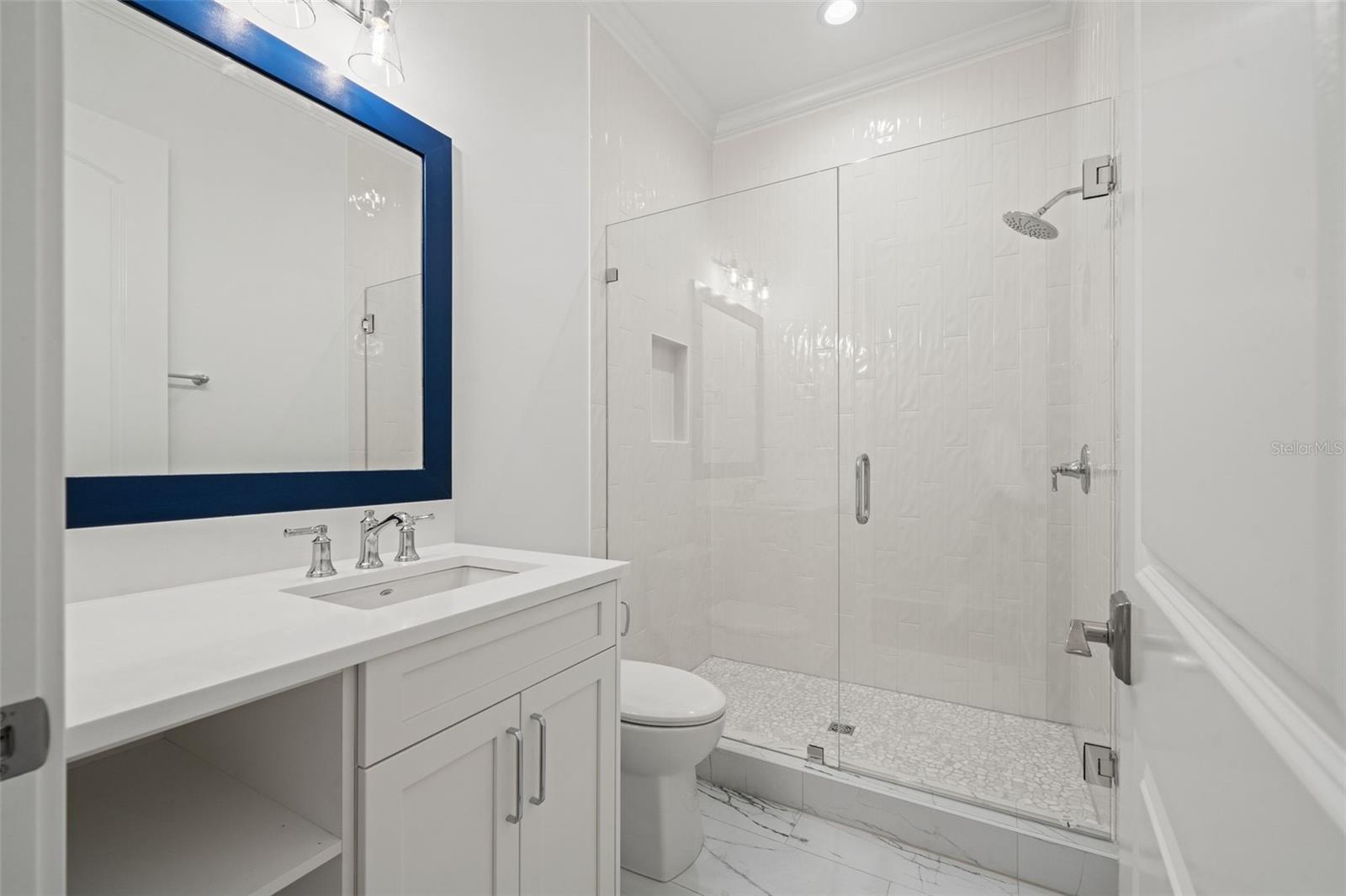 Image 43 of 62 For 4202 Woodmere Road