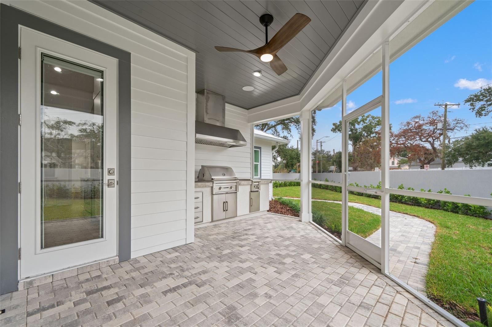 Image 47 of 62 For 4202 Woodmere Road