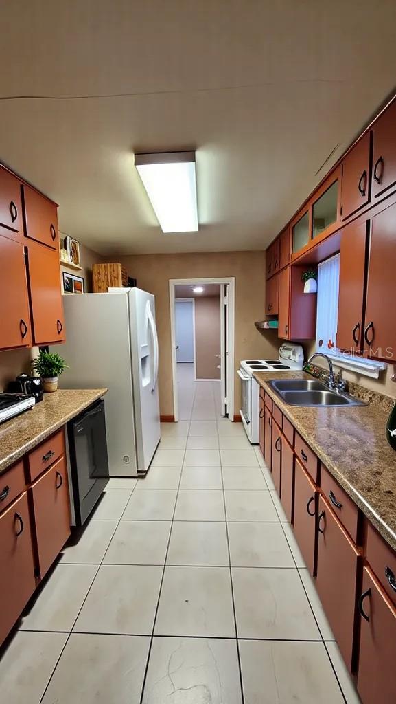 Image 3 of 17 For 1413 Warren Avenue