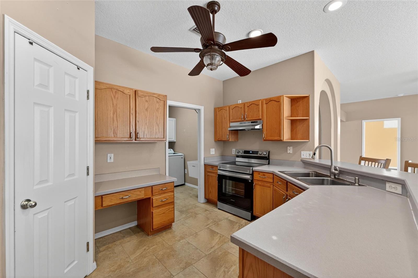 Image 26 of 87 For 1615 Oracle Drive