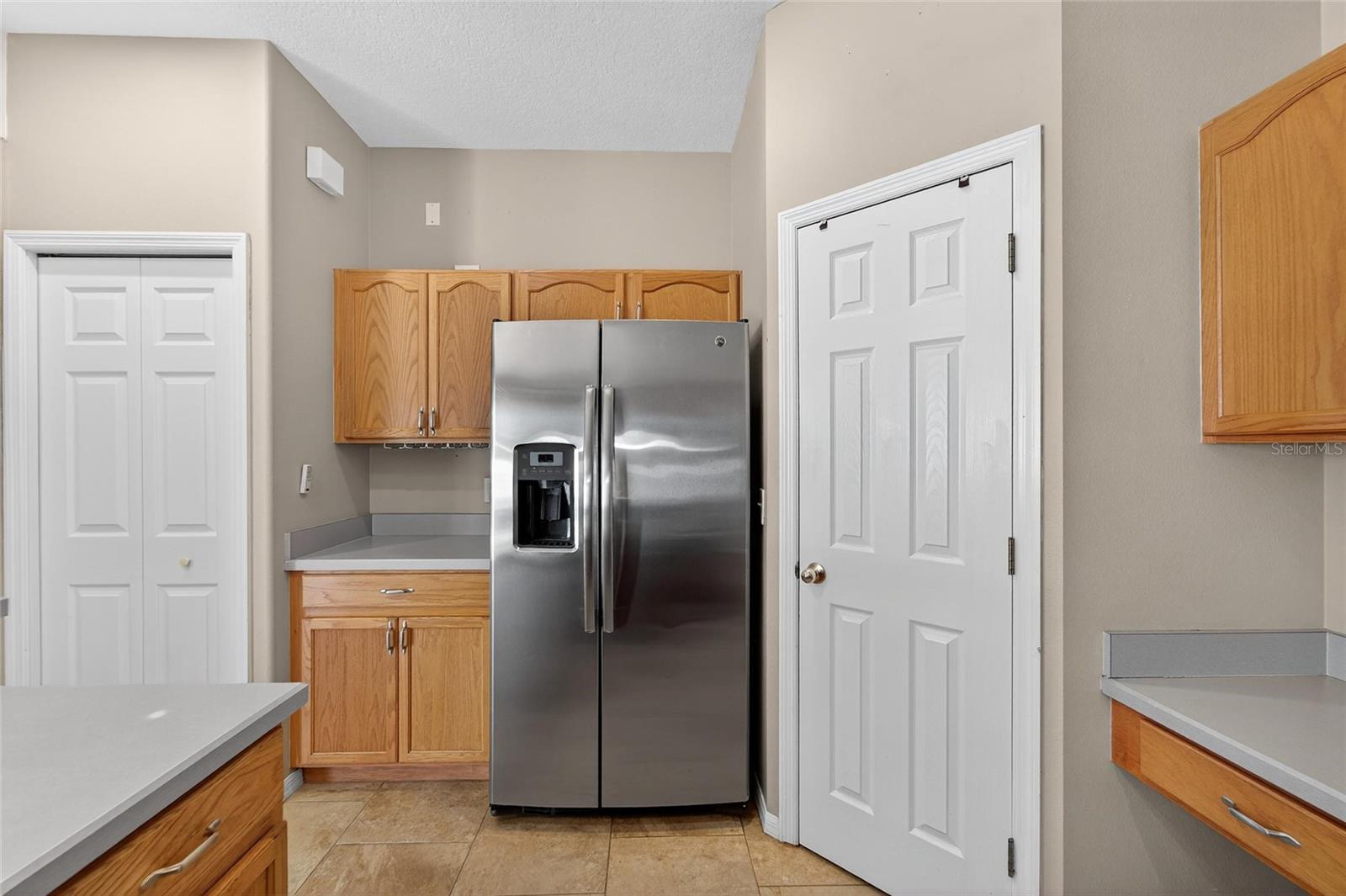 Image 30 of 87 For 1615 Oracle Drive