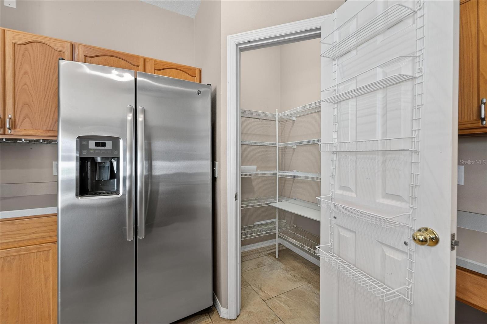 Image 32 of 87 For 1615 Oracle Drive