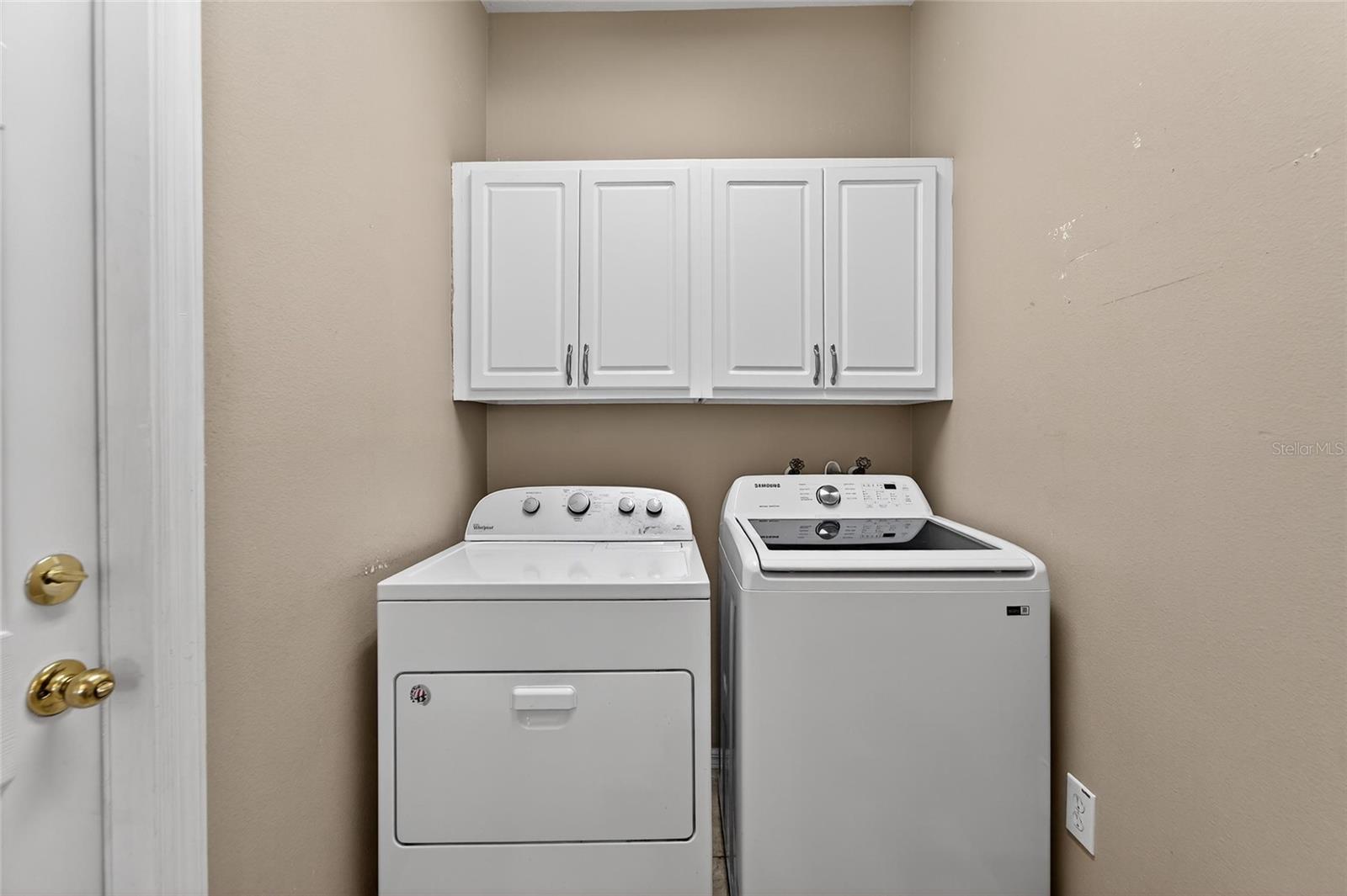 Image 34 of 87 For 1615 Oracle Drive