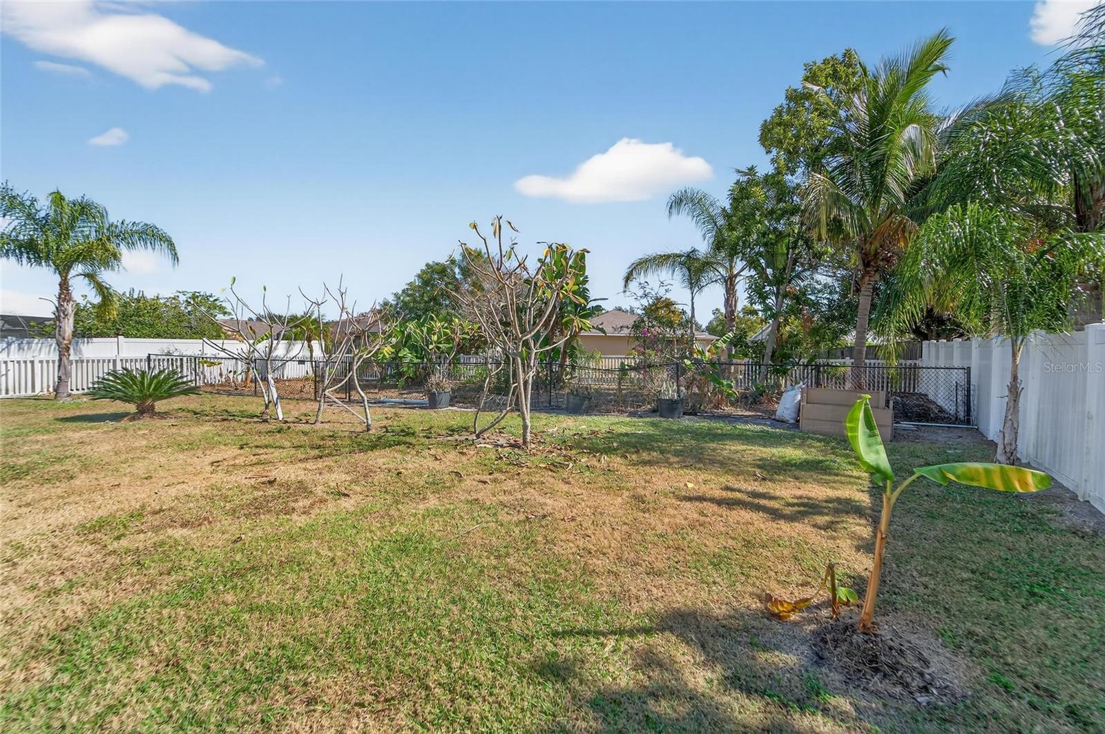 Image 73 of 87 For 1615 Oracle Drive