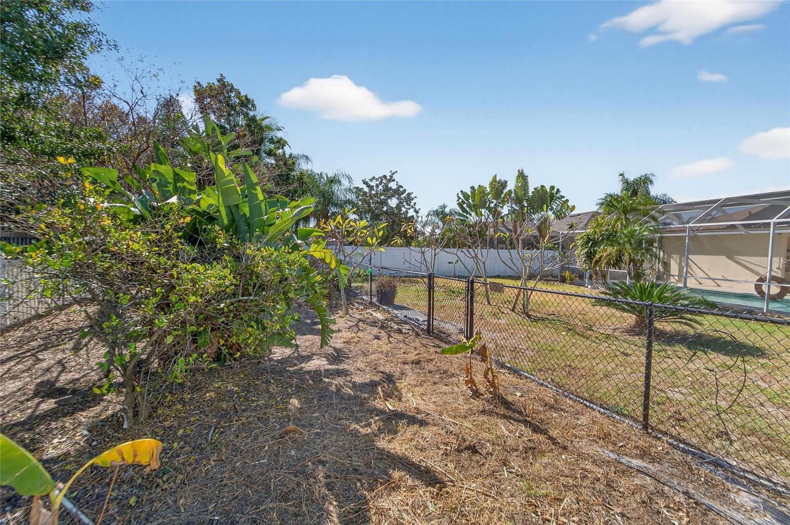 Image 76 of 87 For 1615 Oracle Drive