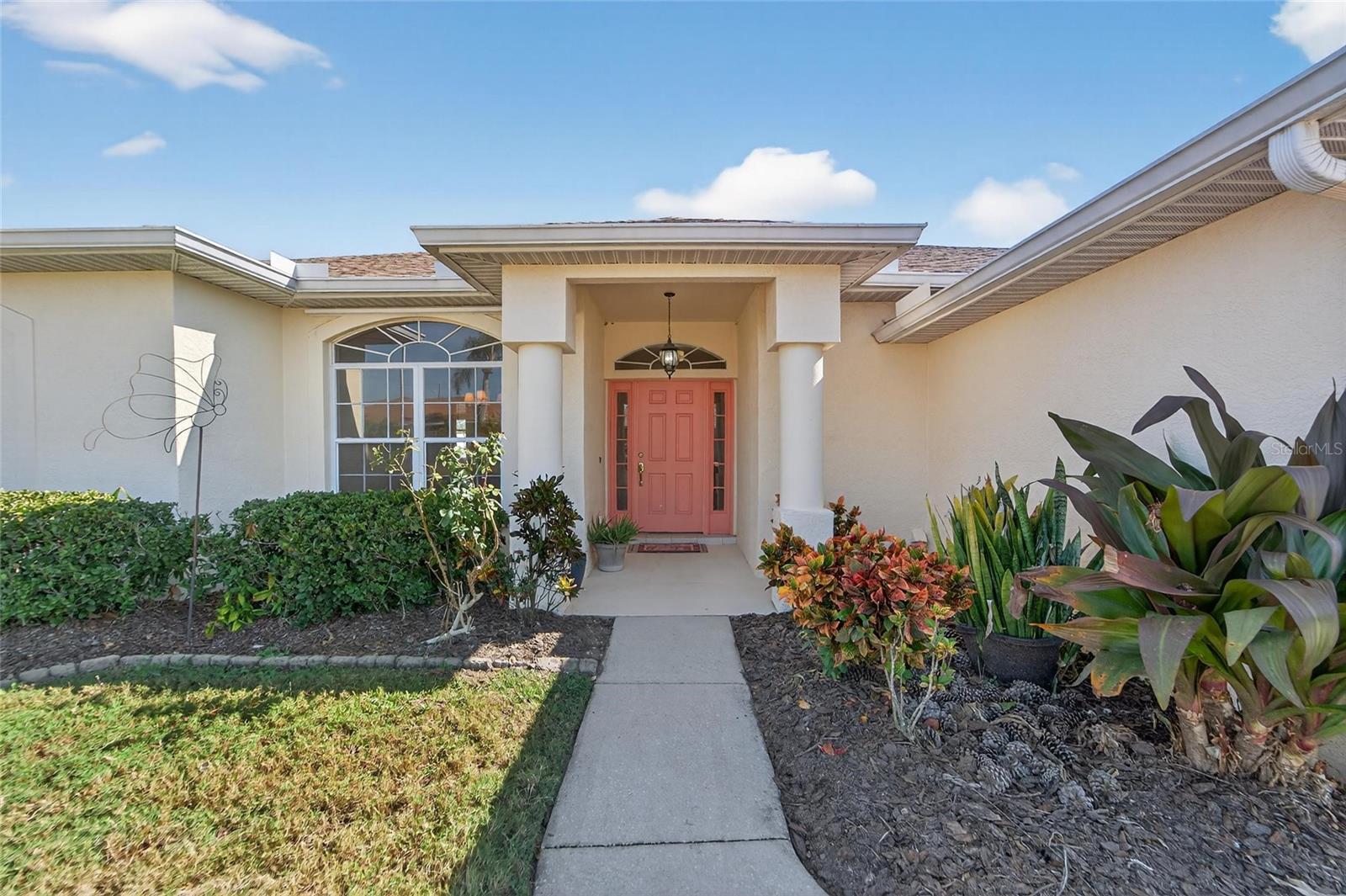 Image 8 of 87 For 1615 Oracle Drive