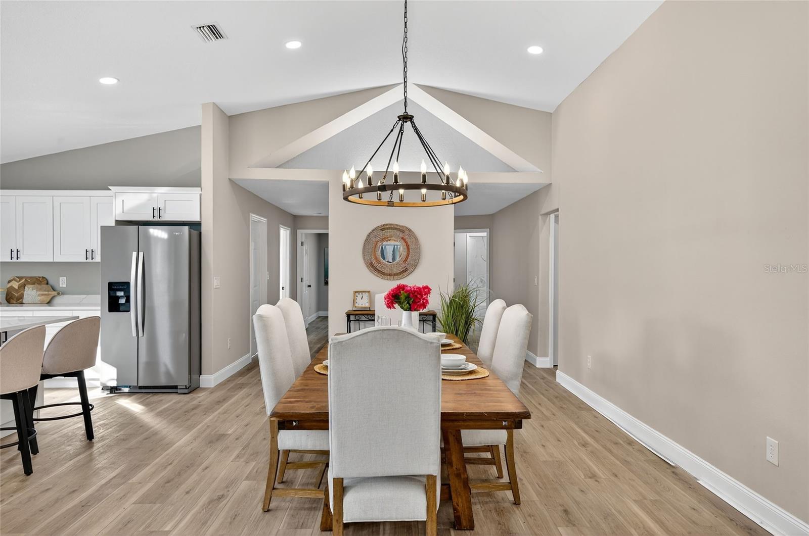 Image 15 of 32 For 7078 Threshold Point