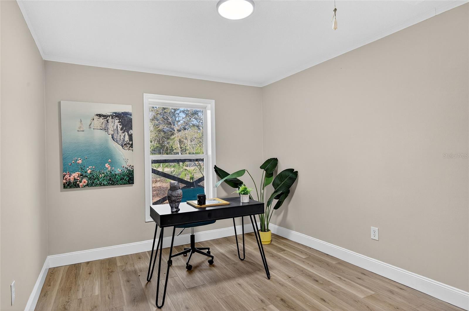 Image 24 of 32 For 7078 Threshold Point