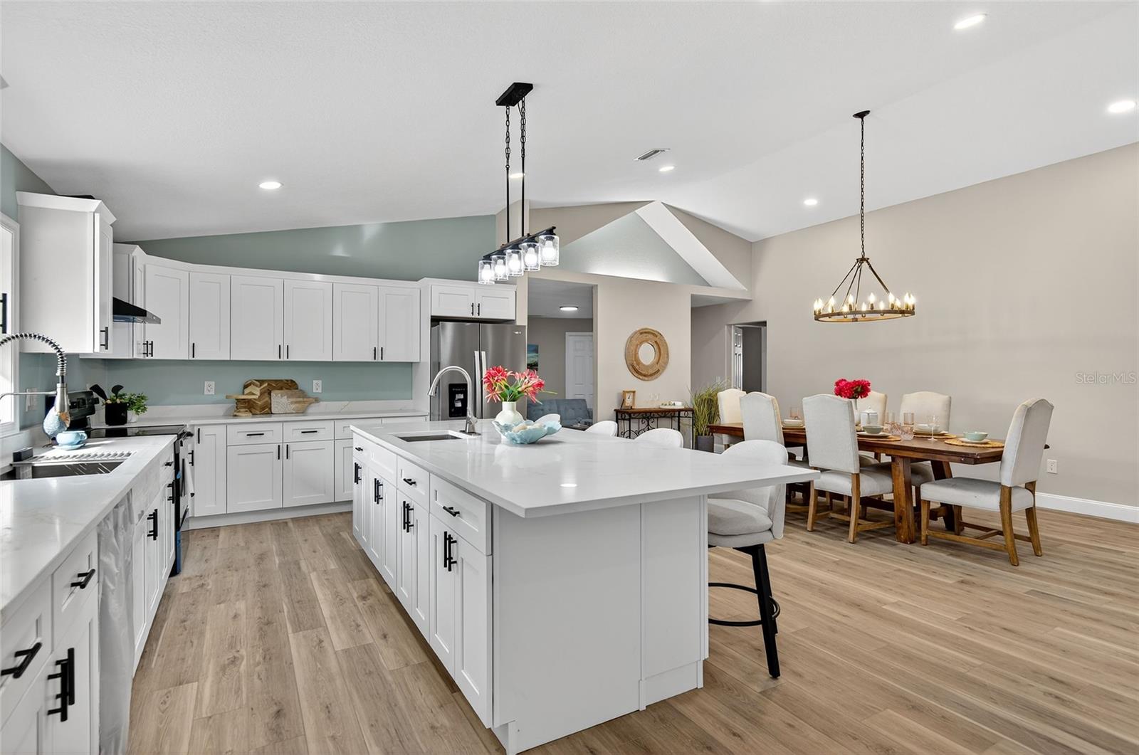 Image 43 of 82 For 7078 Threshold Point