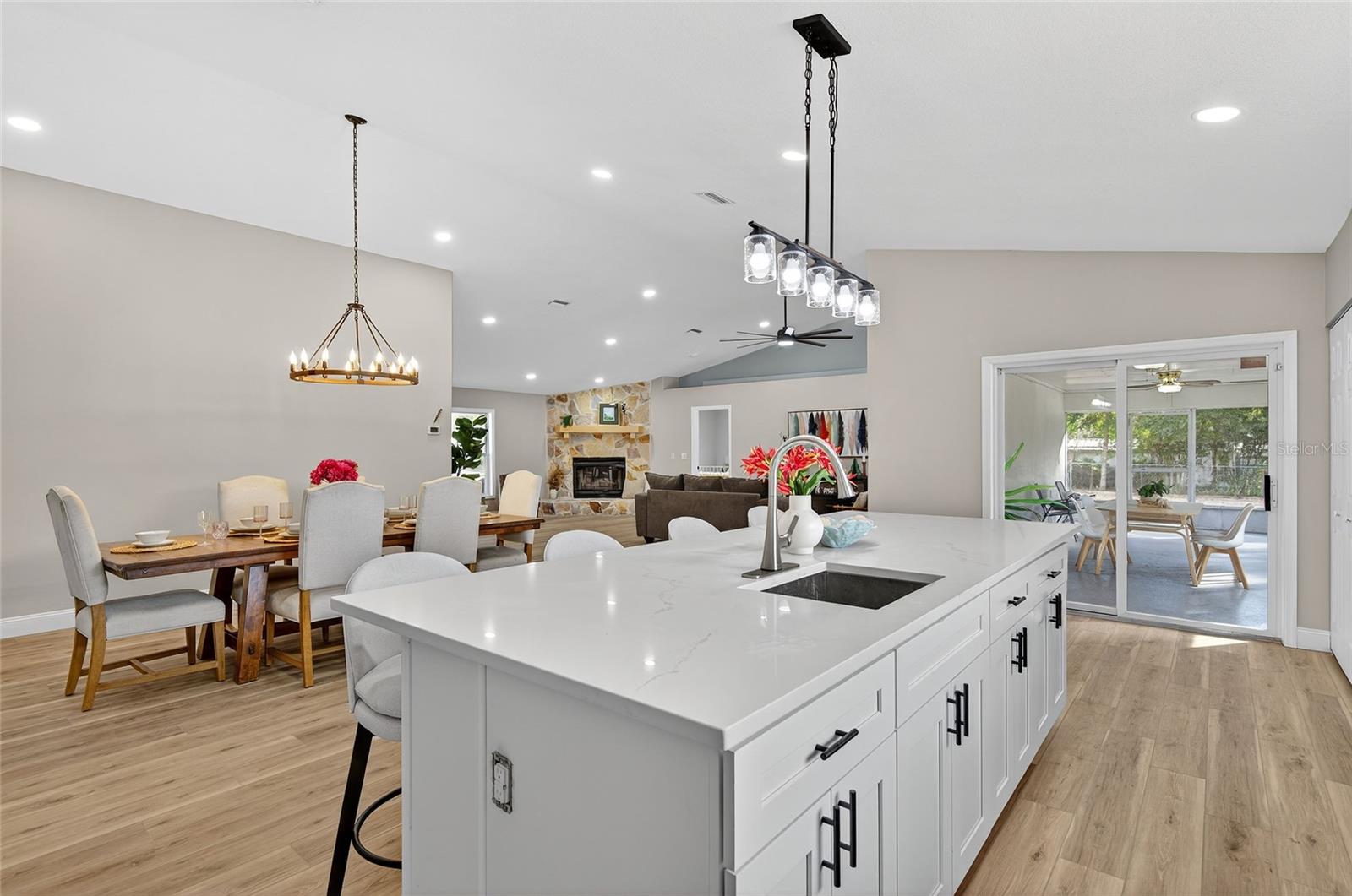 Image 44 of 82 For 7078 Threshold Point