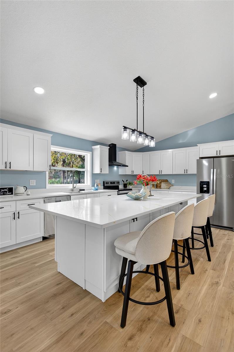 Image 51 of 82 For 7078 Threshold Point