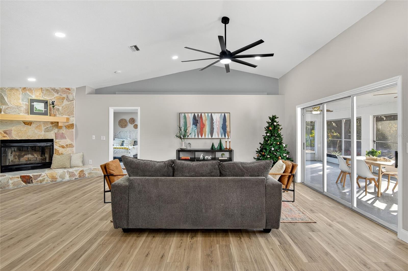 Image 7 of 32 For 7078 Threshold Point